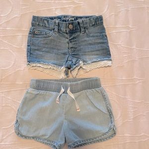 Cat & Jack denim shorts for girls. Size 4T